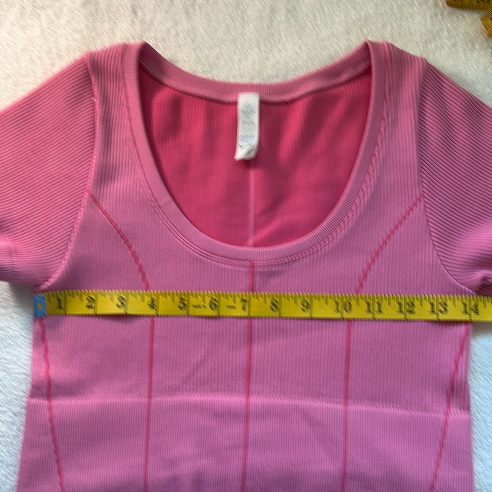 Offline by Aerie AE Women's Crop Athletic Workout Top, Large Pink - Picture 2 of 7